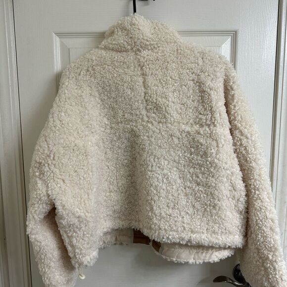 💼NWT Blank NYC Faux Shearling with Faux Leather Trim Bomber Jacket - Picture 9 of 13